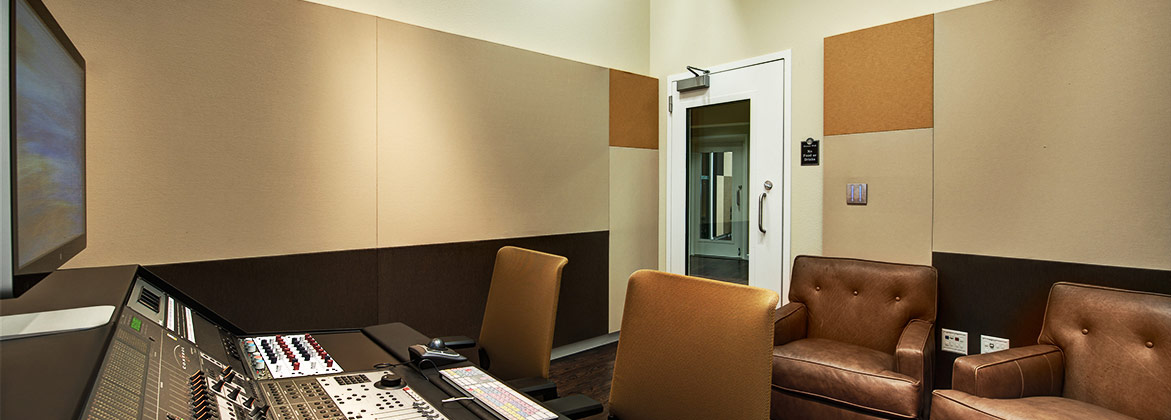 inside music recording studio - picture 2