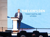 Tebow Group CEO Tommy Martin speaking at The Lion's Den DFW on the DBU campus