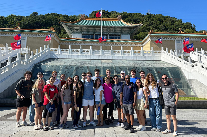 DBU group picture in Taiwan
