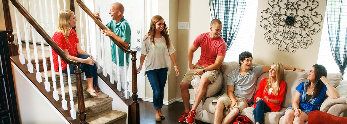 dallas college students in university housing