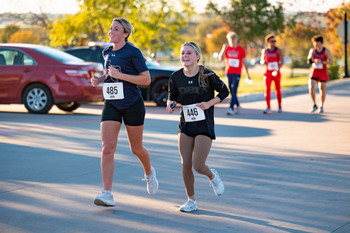 Homecoming turkey trot