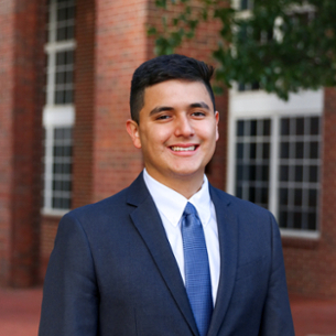 Harold Aguirre's headshot