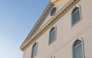 looking up at the DBU chapel in Dallas, Texas