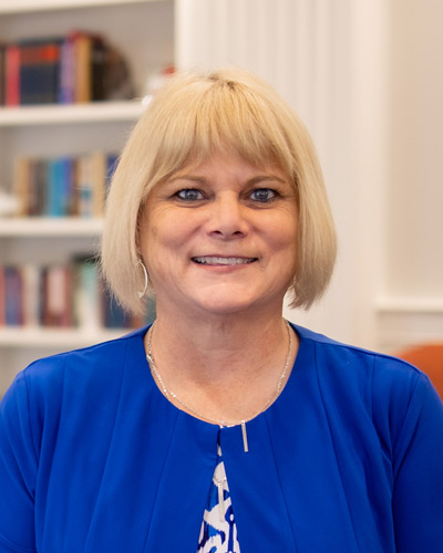 headshot of Allison Hopgood