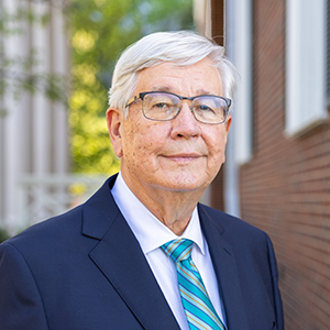 Randel Everett Headshot