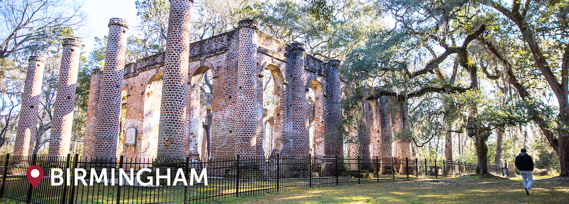 Brick columns and walls in Birmingham, South Carolina