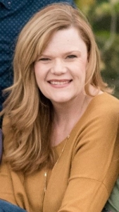 Stephanie Baughier headshot