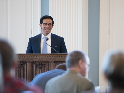 Dr. Nick Pitts addresses the audience from the podium in the Great Hall