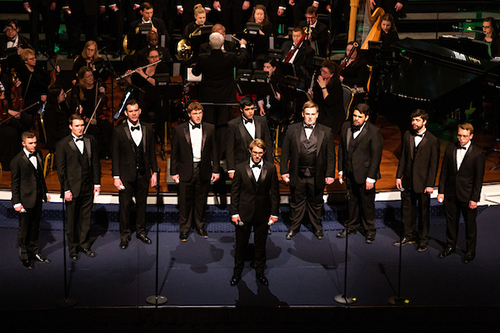 DBU music group preforming during Christmas season - Dallas, TX