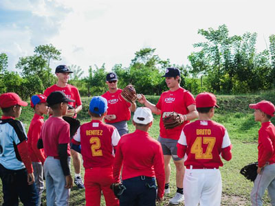 DBU Baseball Team serves in Cuba