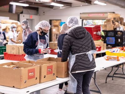 Students serving for MLK Jr. Service Day