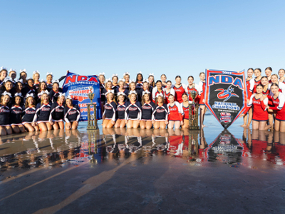 Patriettes and Cheer Team Beach Photo