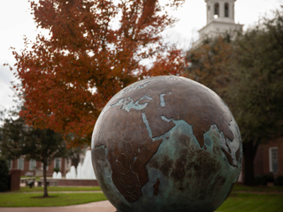 Campus Beauty Globe