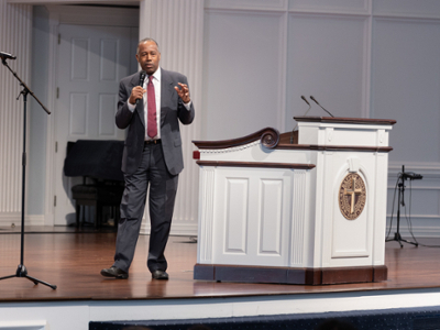 Dr. Carson in Chapel