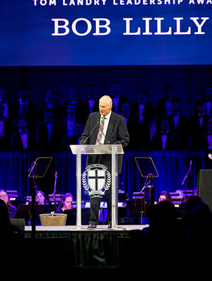 Bob Lilly at the DBU Leadership Gala speaking