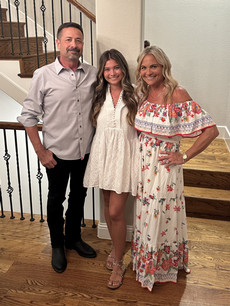 Madison Miller with her parents