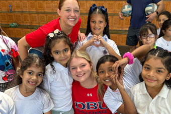 DBU Volleyball and Women's Soccer Student-athletes serving in Costa Rica over Spring Break