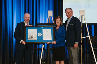 Dr. Hedin Award